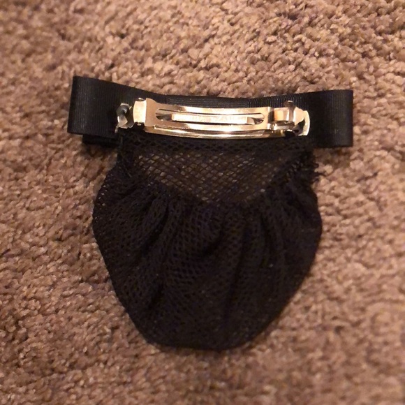 Showmanship Hair Accessory - Picture 2 of 3